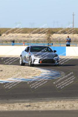 media/Nov-08-2025-Speed Ventures (Sat) [[1c7a6332f5]]/Orange/Session 3 (Turn 1)/